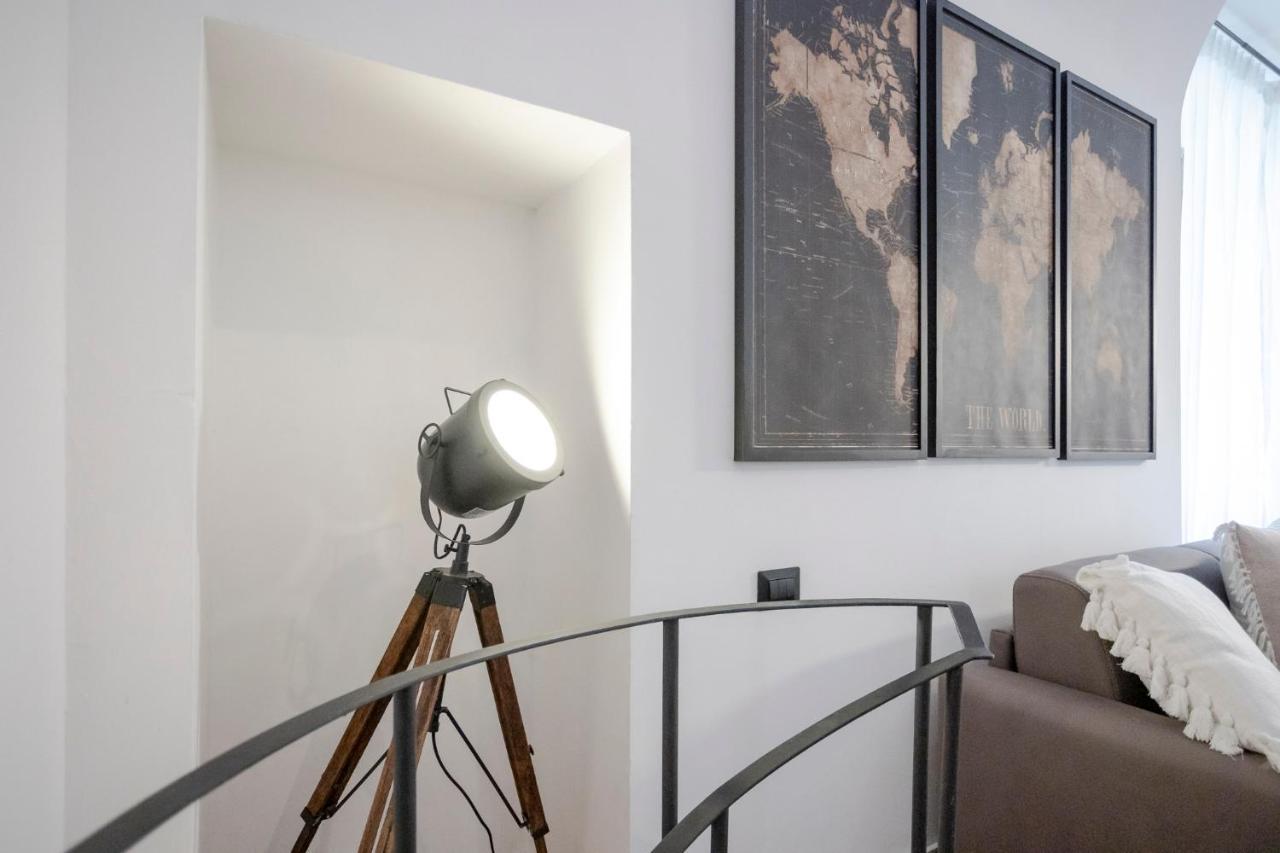 Home D'Elite Trevi Fountain Rome Exterior photo